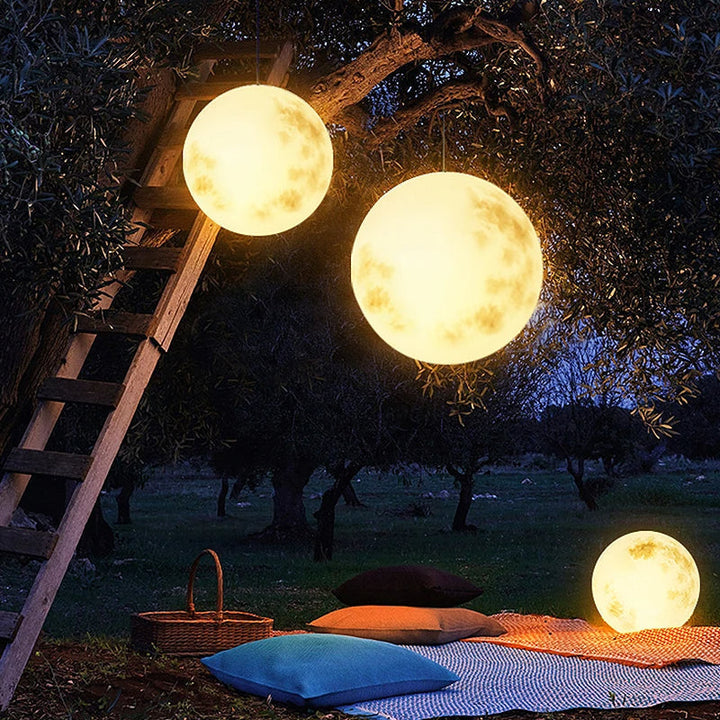 Kalsten | Garden lamp in the shape of the moon