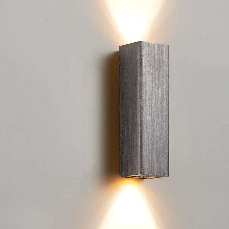 LumiGlow - Stylish LED Wall Lamp with Warm and Cool Light | Kalsten