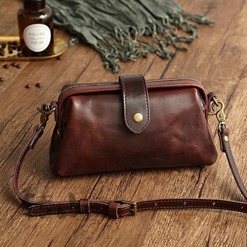 Kalsten | Vintage handmade leather bag