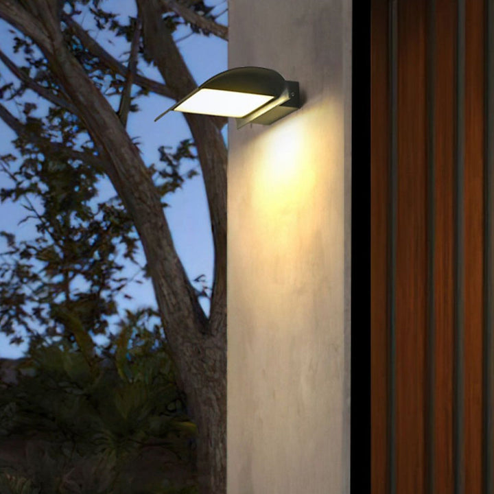 Curved Outdoor Waterproof LED Black Modern Minimalist Wall Lamp Exterior Lighting | Kalsten