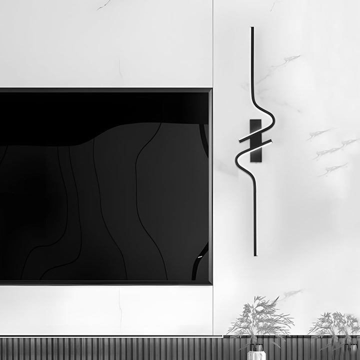 Minimalist Long Wave Aluminum Black Decorative LED Wall Lamp | Kalsten