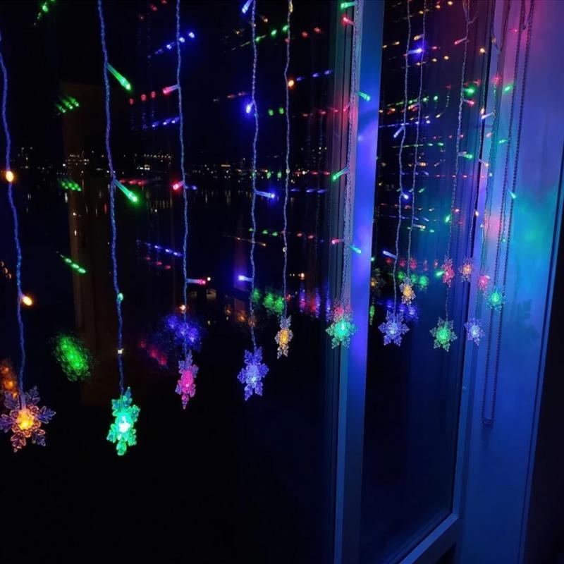 LED Snowflake Curtain Lights – Waterproof