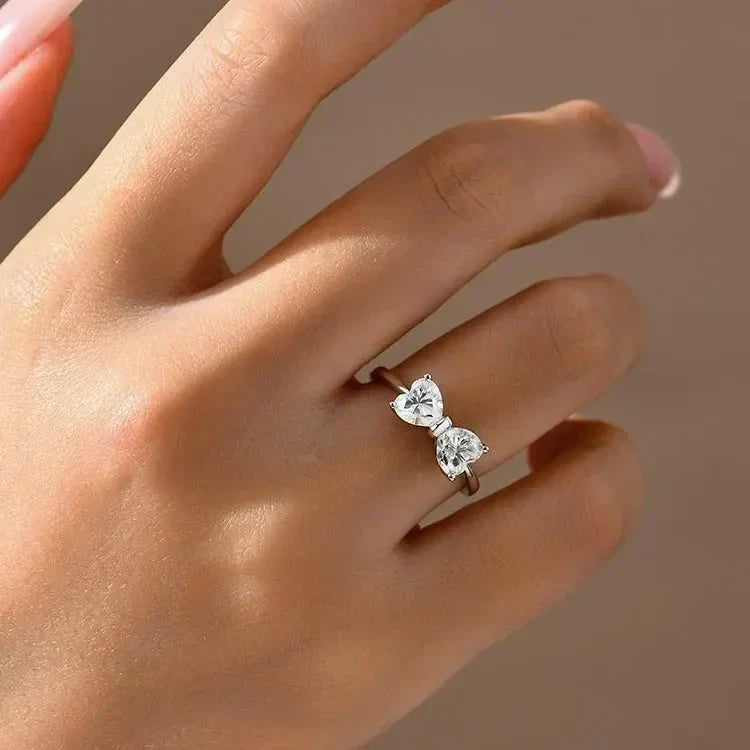Kalsten | S925 Moissanite Feminine Bow Ring