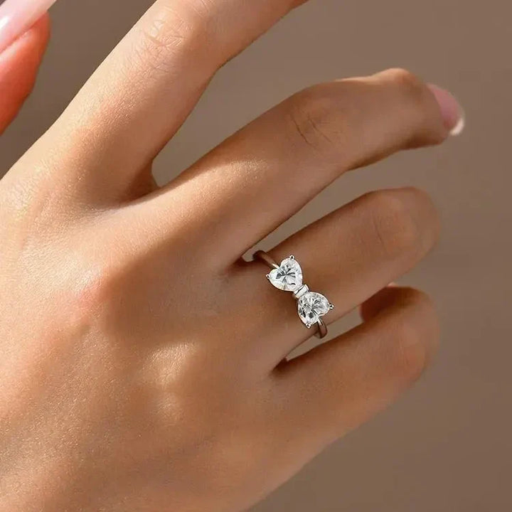 Kalsten | S925 Moissanite Feminine Bow Ring
