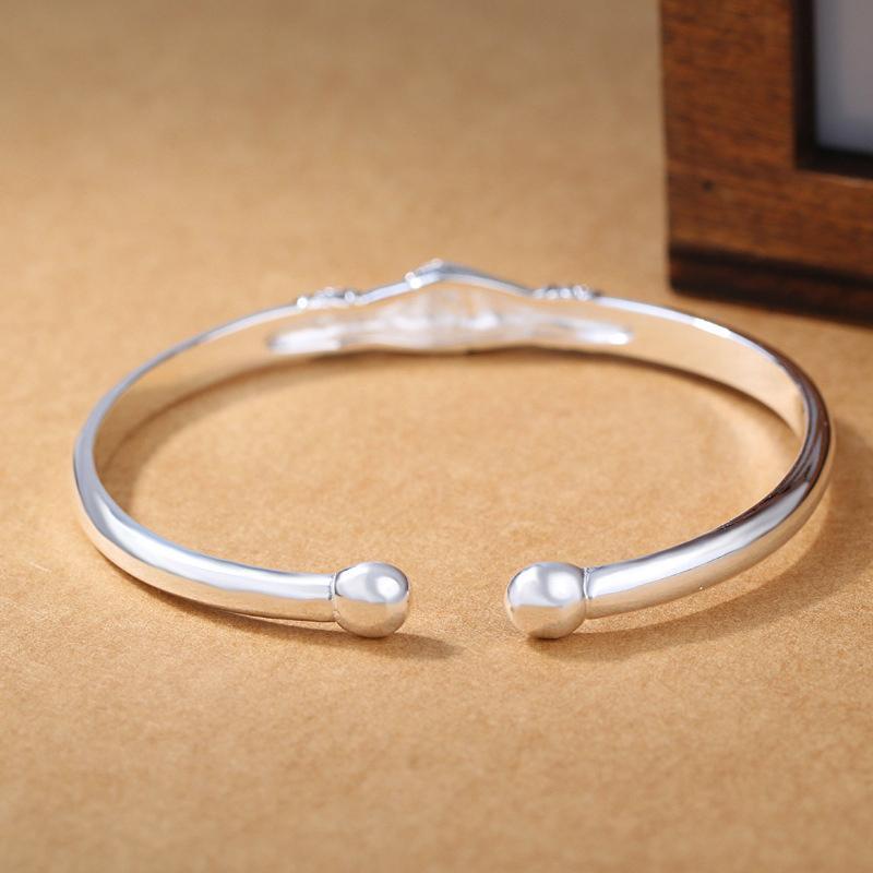 Kalsten | Friendship Handshake Bracelet