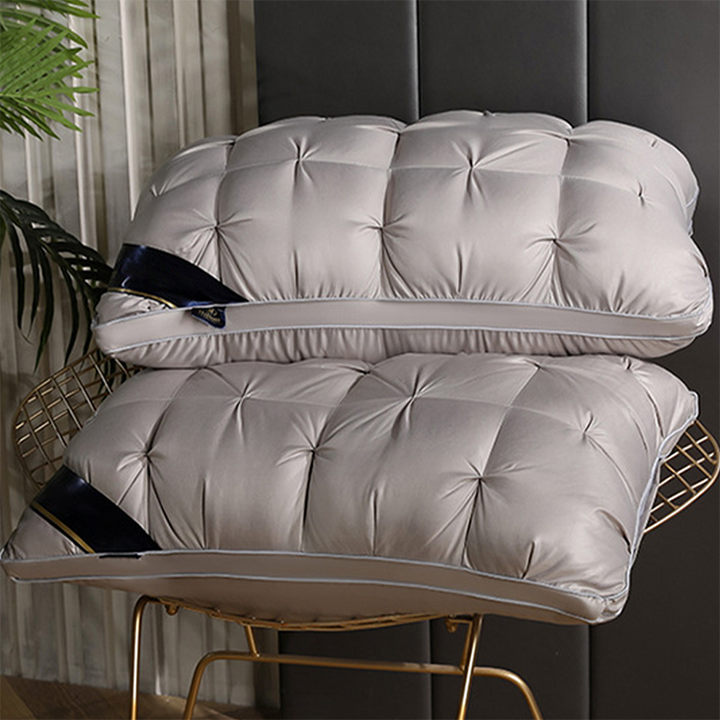 Ergonomic neck pillow with 3D quilting | Kalsten