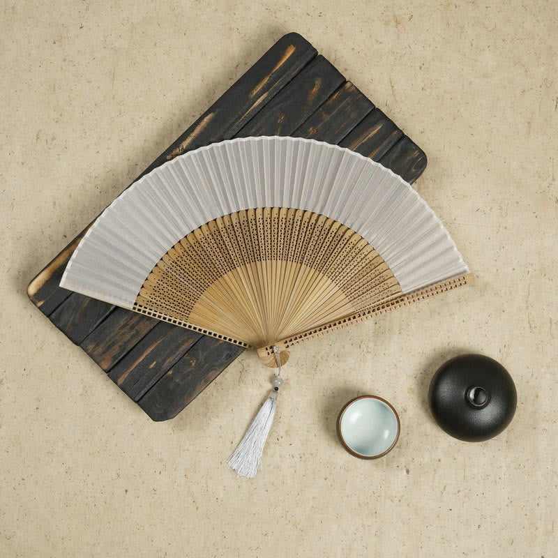 Kalsten | Hand fan made of bamboo silk