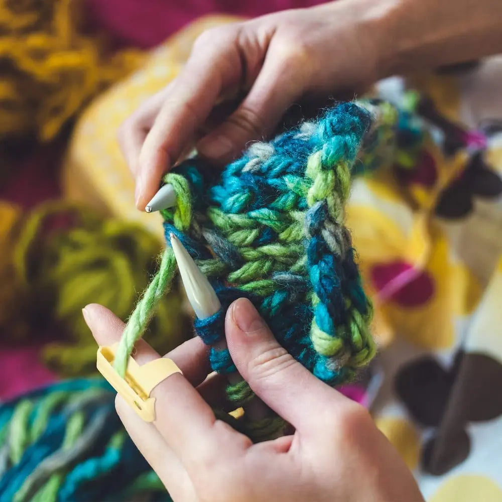 Kalsten | 5-piece Set Yarn Guide Ring – for comfortable and fast knitting & crocheting!