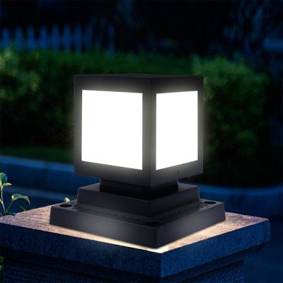 Skanto | Square Solar LED Garden Lamp – Decorative Outdoor Lighting for Paths and Patios