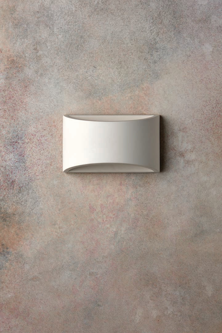 Freyza – LED Wall Light with Integrated Warm White Light | Curved White Indoor Uplighter & Downlighter Wall Sconce | Kalsten