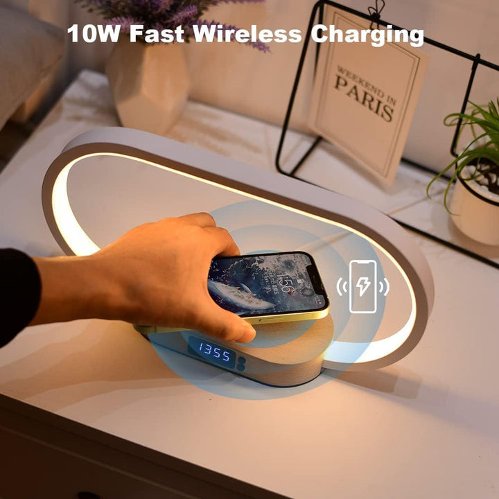 Wireless Charging Bedside Table Lamp with Clock – Lumora | Kalsten