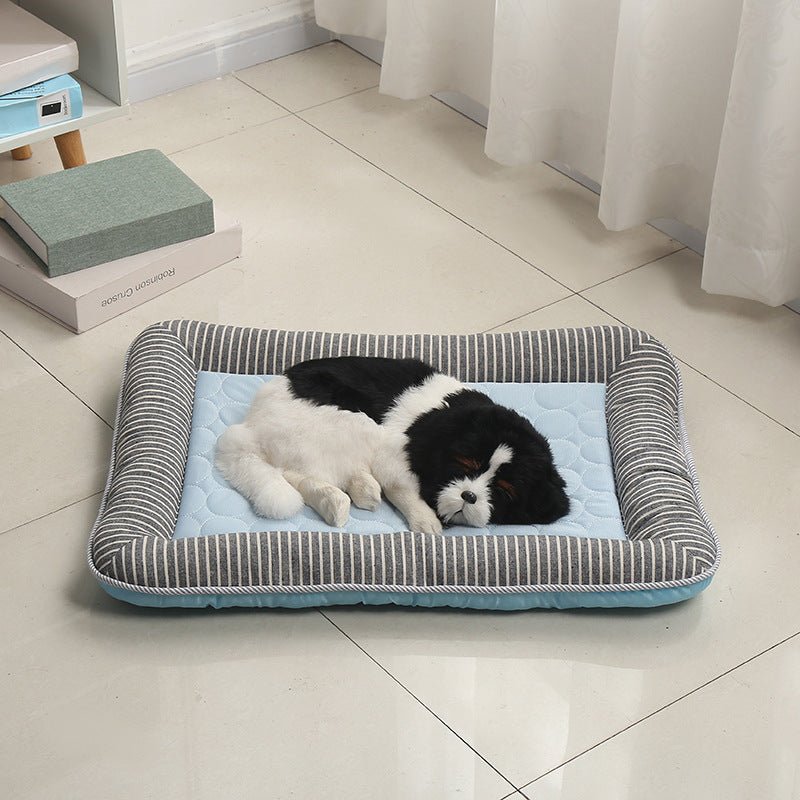 Cooling mat for pets with raised padded edge | Kalsten