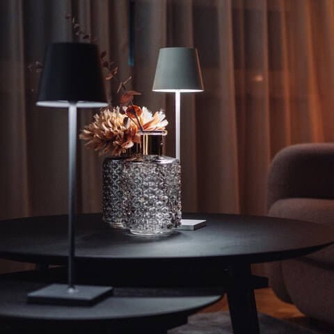 LuxeLamp Illuminate your space with elegance | Kalsten