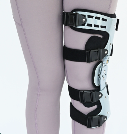 Adjustable knee brace for pain relief