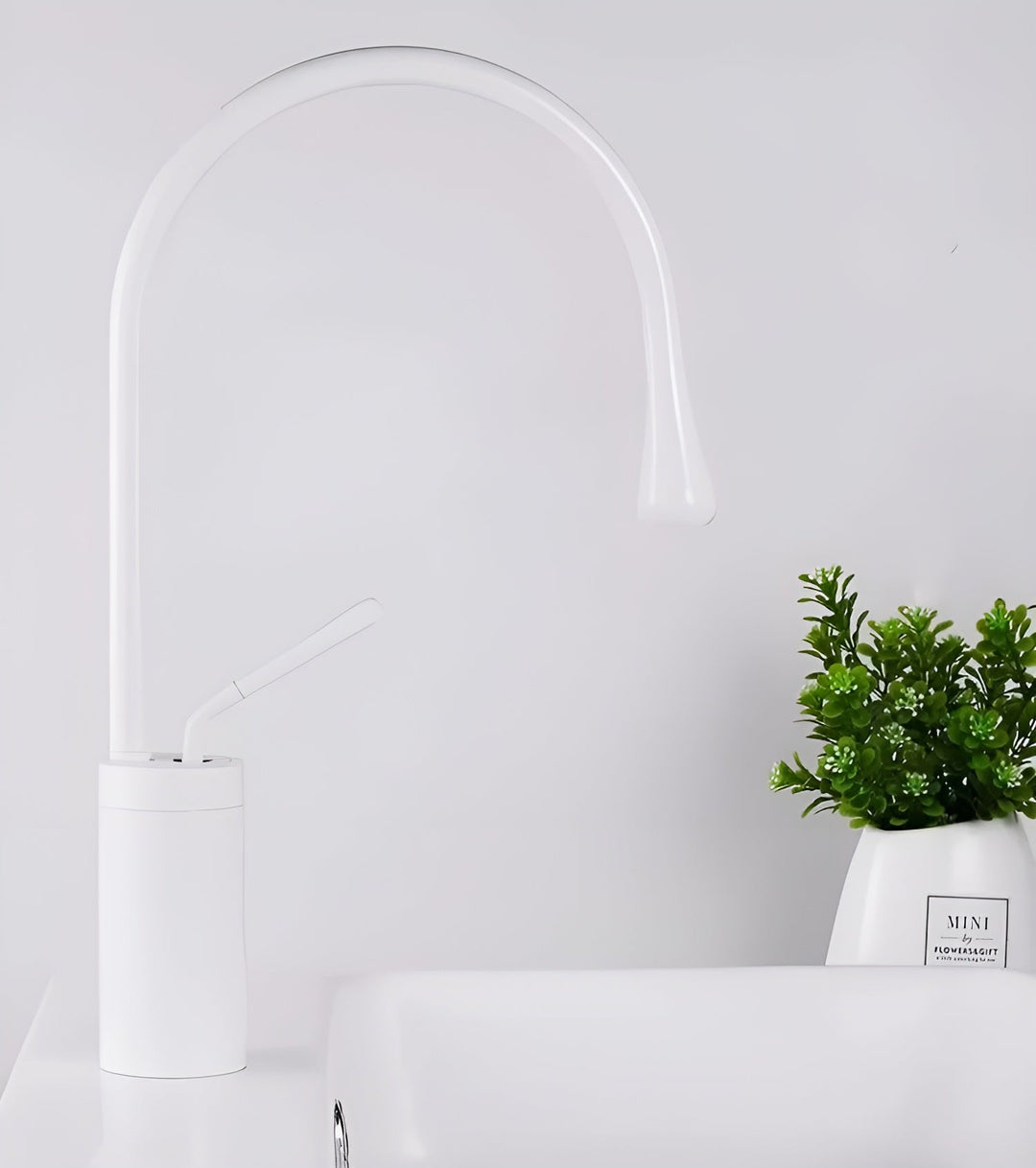 Kalsten | FlexFlow – Seamless 360° Faucet Control for a Drip-Free Experience