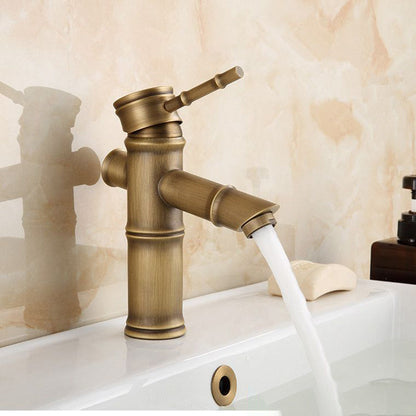 BowLift | Farmhouse Brass Bathroom Faucet With Lever Handle Single Hole Sink Faucet
