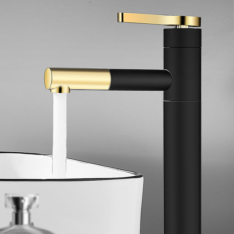 BowLift | Lever handle faucet Glam Style with swivel spout for the bathroom