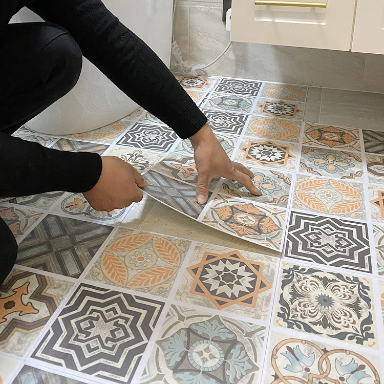 Peel & Stick Vinyl Plank Flooring