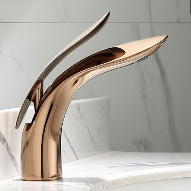 Skanto | Brass 1-Hole Bathroom Faucet With Handle Round Modern Tap for Bathroom