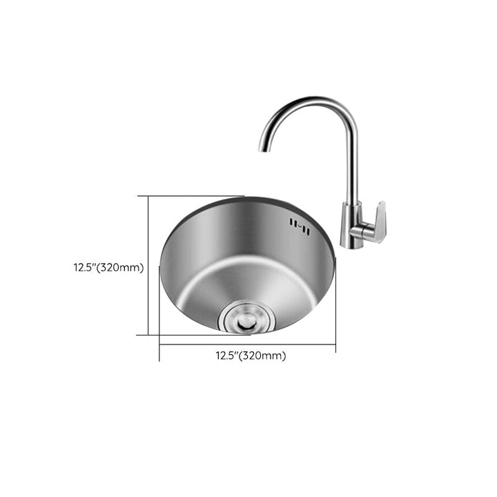 Stainless Steel Kitchen Sink with Strainer