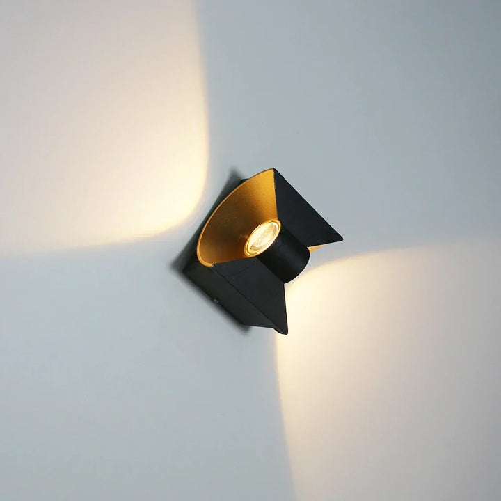Modern LED outdoor wall light – Waterproof wall lamp for garden and terrace | Kalsten