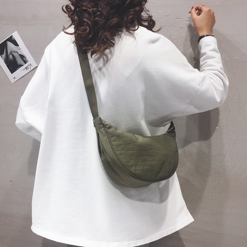 Skanto | Simple Crossbody Bag