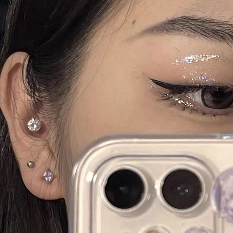 Karnz | Magnetic Zircon Stud Ear Clip