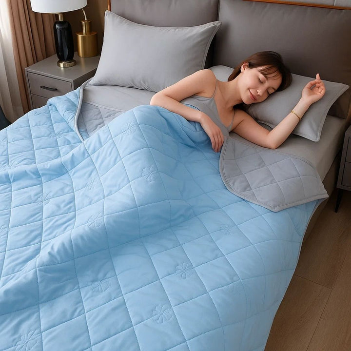 SilkCool | Cooling Blanket – Instant Cooling Comfort – Silky Hypoallergenic Fibre – Prevents Overheating – Relief for Night Sweats Sensitive Skin Kalsten