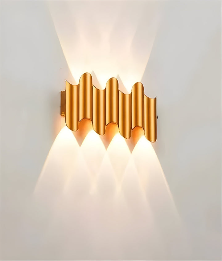 VerandaShine Light – Modern waterproof outdoor wall lamp | Kalsten