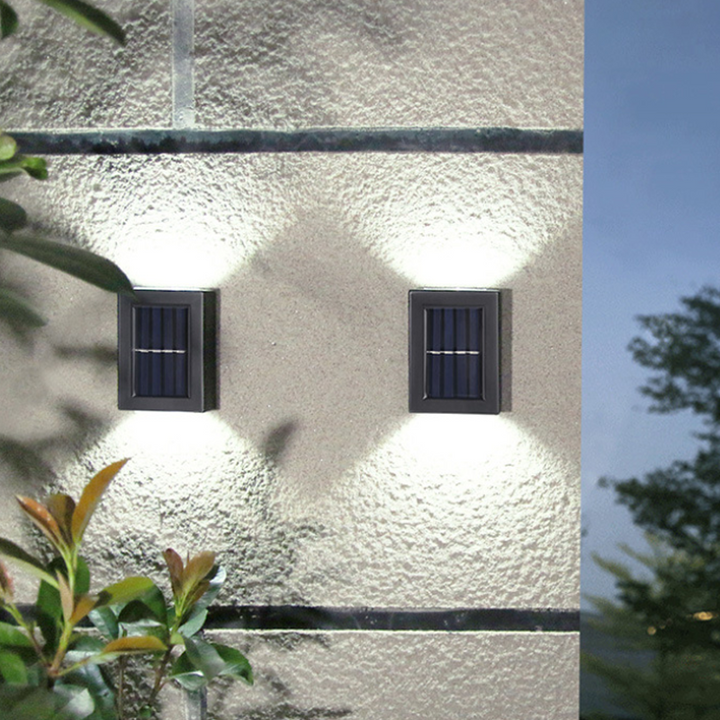 Solar Wall-Mounted Pathway Light | Kalsten