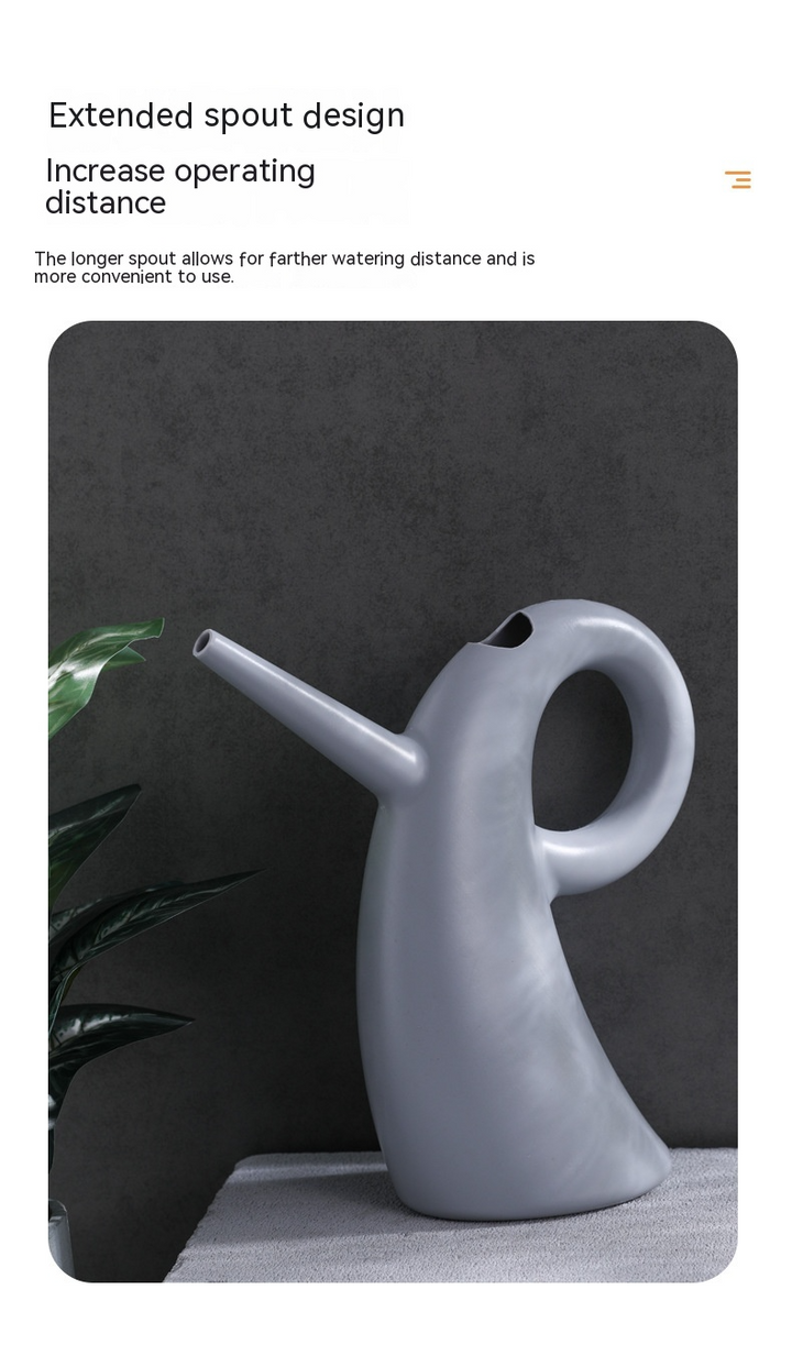 Kalsten | Watering can with extended spout – Elegant design for precise watering