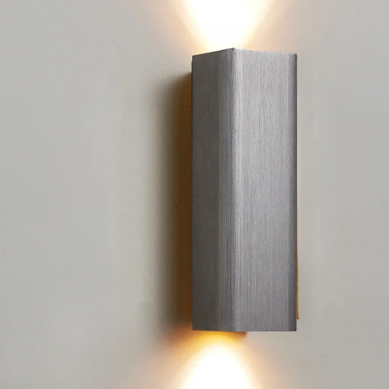 LumiGlow - Stylish LED Wall Lamp with Warm and Cool Light | Kalsten