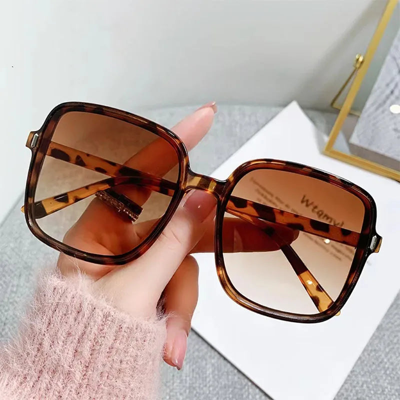 Sheena Sunglasses | Oversized & Classic | Kalsten
