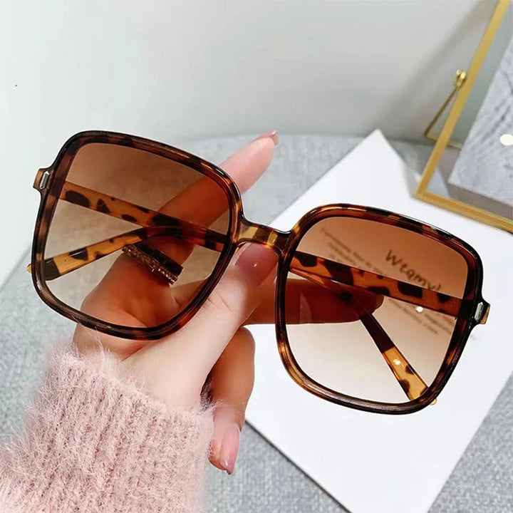 Sheena Sunglasses | Oversized & Classic | Kalsten