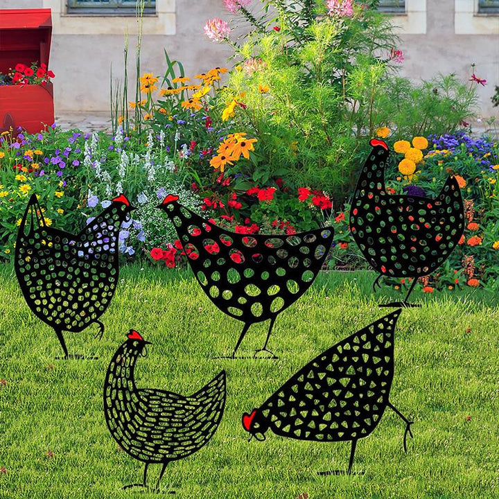 Kalsten | Simulated Chicken Ornament for the Garden