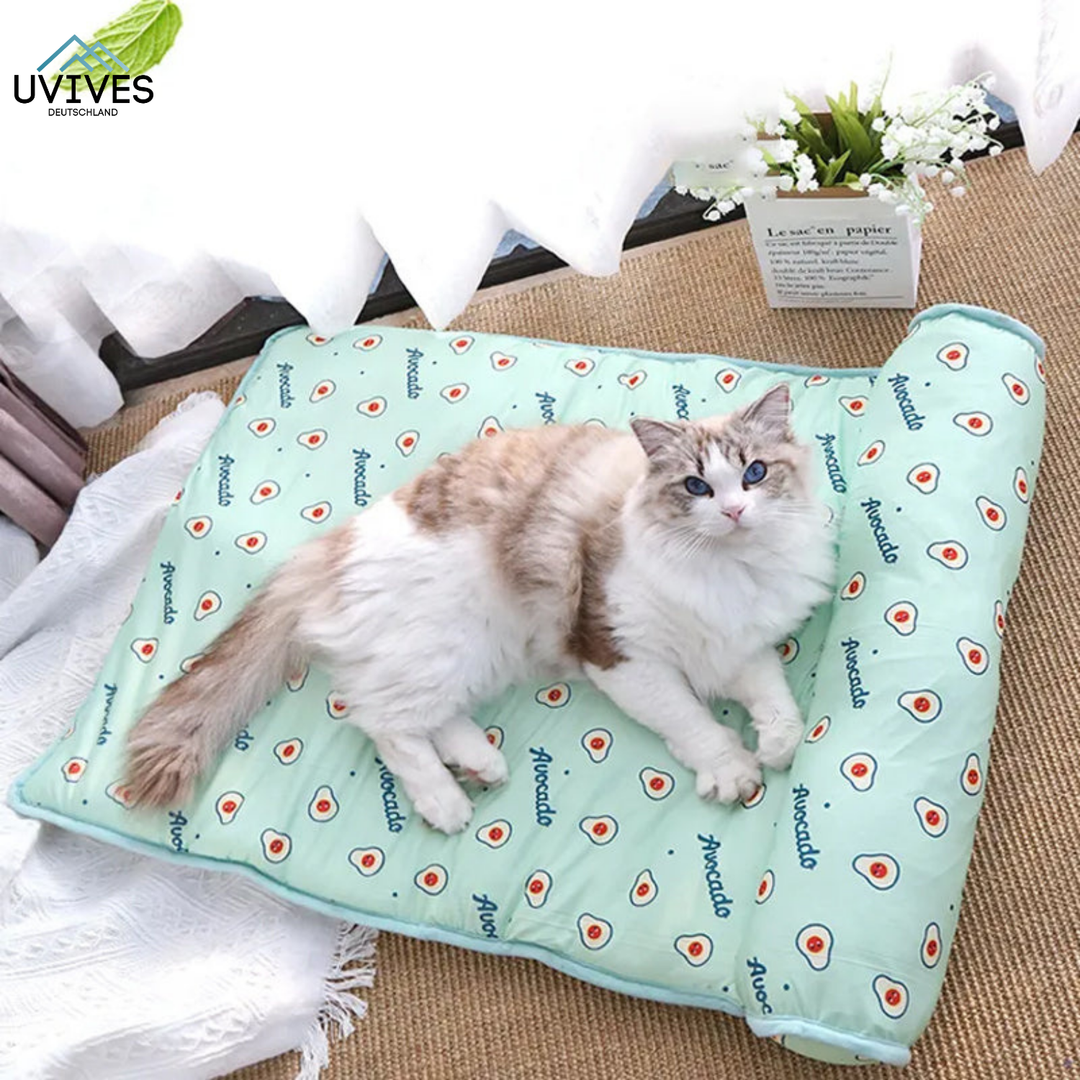 Cooling Mat Ice Silk for Dogs and Cats – Self-Cooling Without Electricity | Kalsten