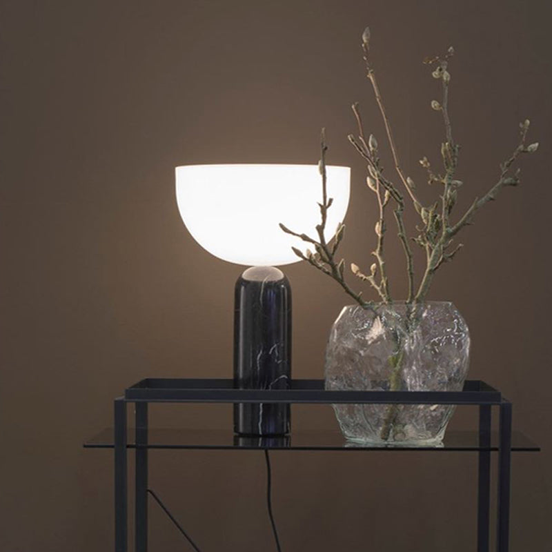 Kalsten | MarbleLuxe Lamp - Luxurious Marble Table Lamp with Golden Accents