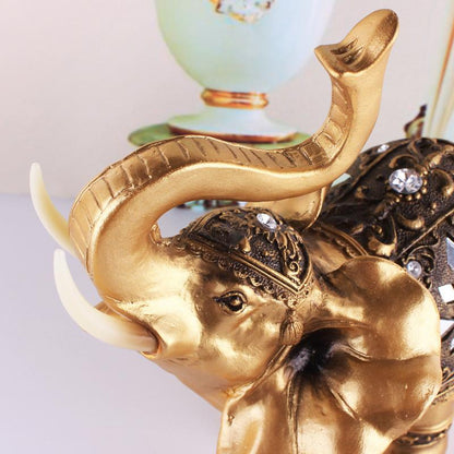 BowLift | Golden Elephant Statue