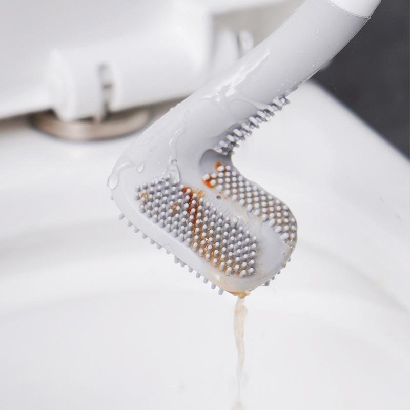 BrushSilicone Toilet sparkling in no time | Kalsten