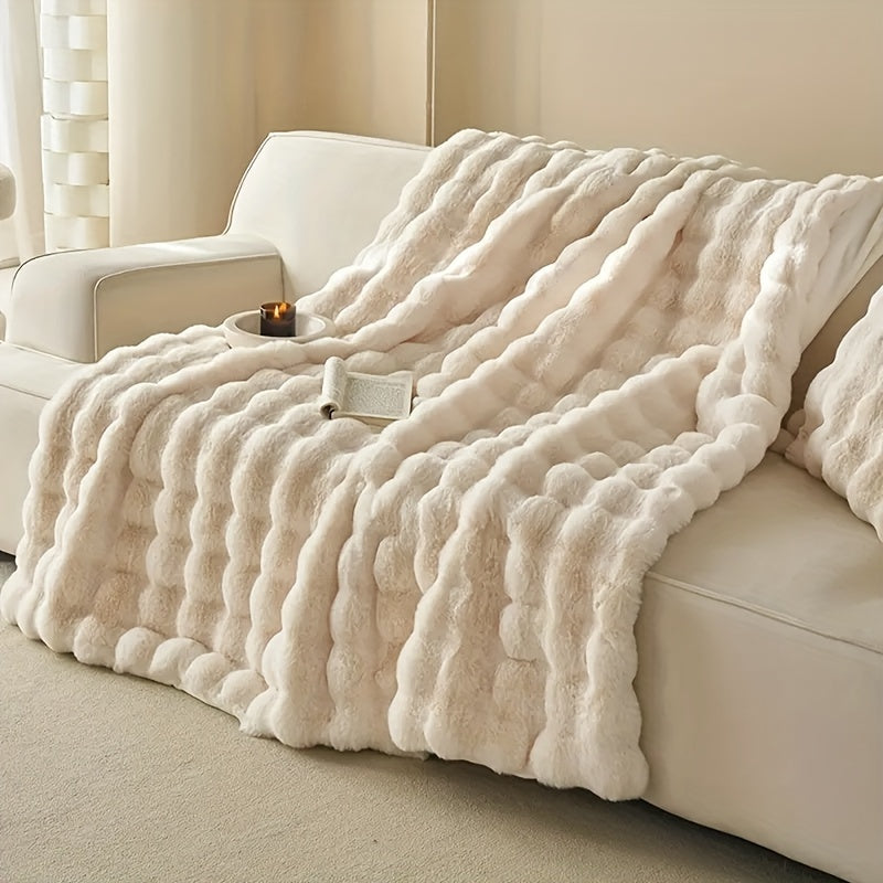 Faux Rabbit Fur Fleece Blanket – Luxury Warming Couch Blanket for Napping and for Air Conditioning | Soft and Thick Blanket | Karnz