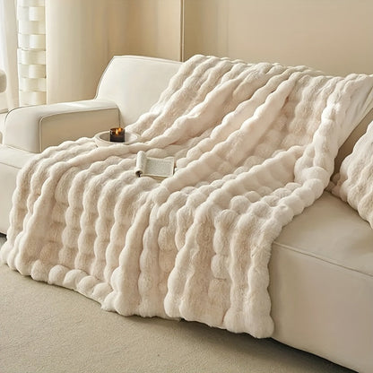 Faux Rabbit Fur Fleece Blanket – Luxury Warming Couch Blanket for Napping and for Air Conditioning | Soft and Thick Blanket | Karnz