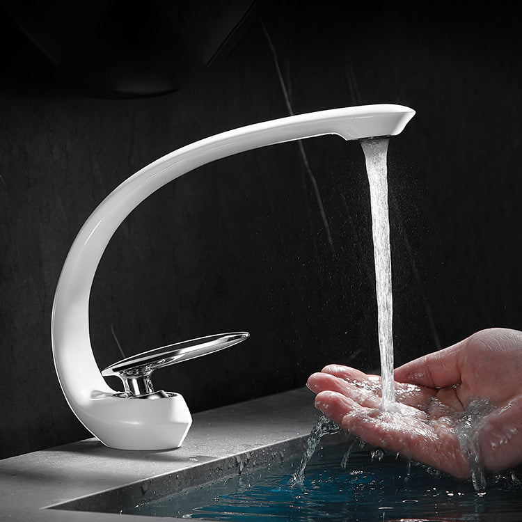 Brass Waterfall Bath Faucet – Unique Design
