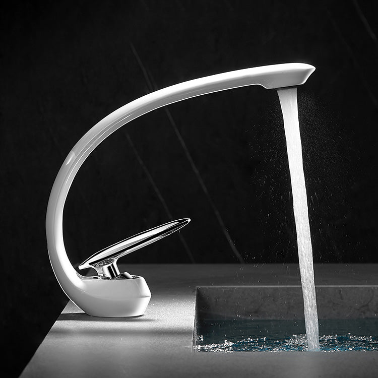 Brass Waterfall Bath Faucet – Unique Design
