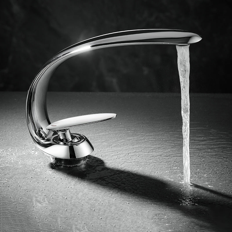 Brass Waterfall Bath Faucet – Unique Design