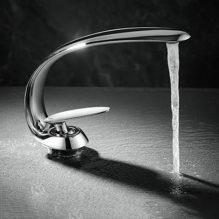Brass Waterfall Bath Faucet – Unique Design