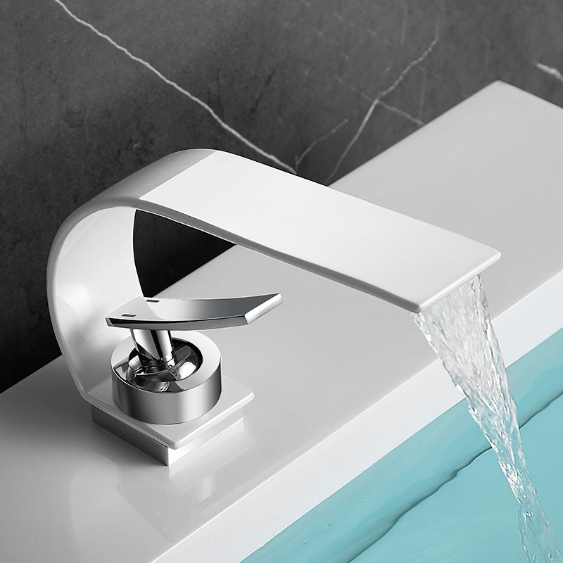 Brass Waterfall Bath Faucet – Unique Design