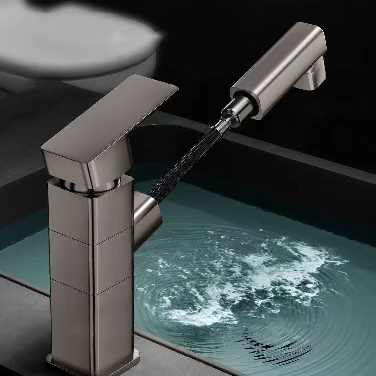 Bathroom vanity faucet with swivel spout, single-handle mixer with pull-out spray head