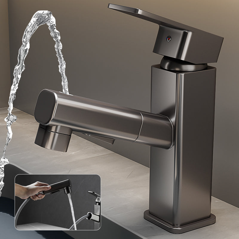 Kitchen Faucet with Swivel Spout, Single Handle Faucet with Pull-Down Sprayer