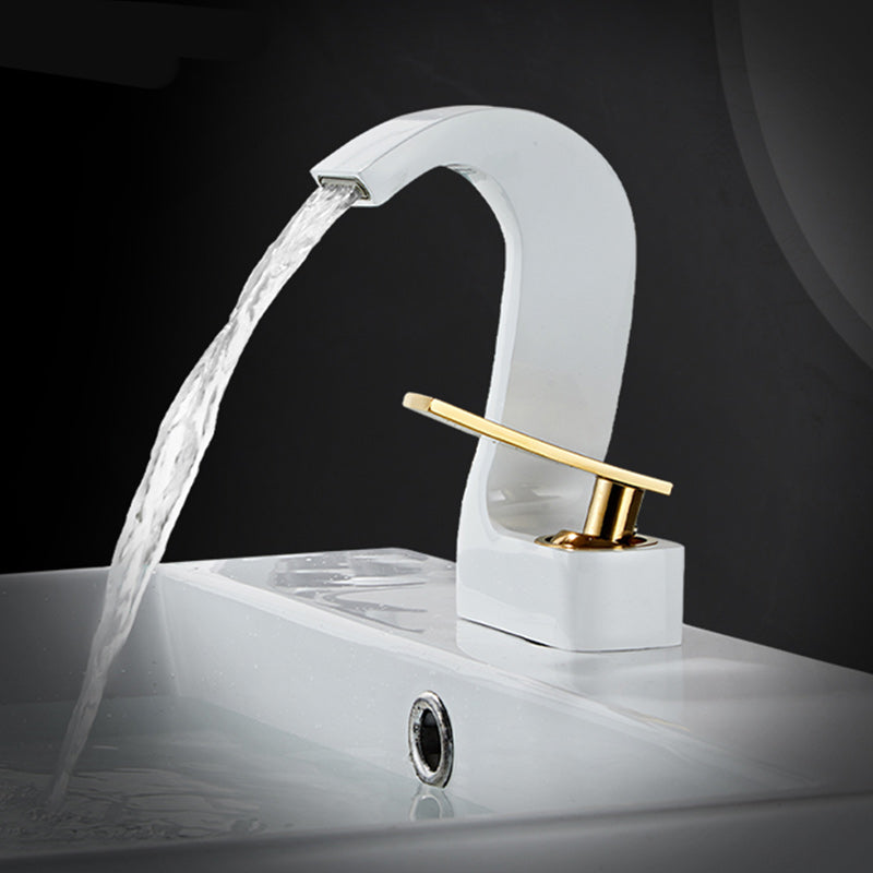 Kalsten | Modern Single-Lever Basin Faucet Bathroom Brass Central Faucet