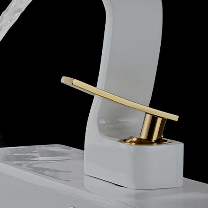 Kalsten | Modern Single-Lever Basin Faucet Bathroom Brass Central Faucet